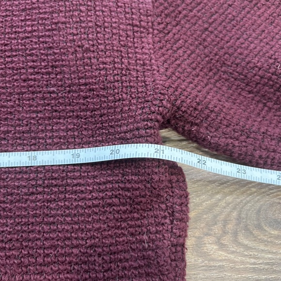 Sweaty Betty Boucle Funnel Neck Cropped Sweatshirt Size Small Maroon, Cozy - Picture 5 of 10